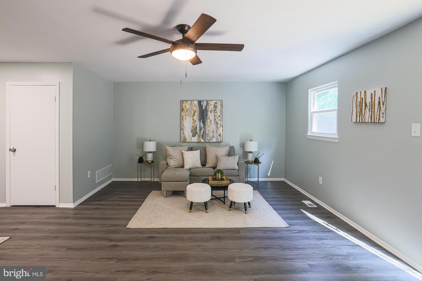 Photo 11 of 53 of 11 Aventura Ct townhome