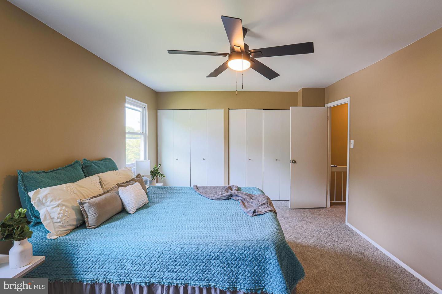 Photo 32 of 53 of 11 Aventura Ct townhome