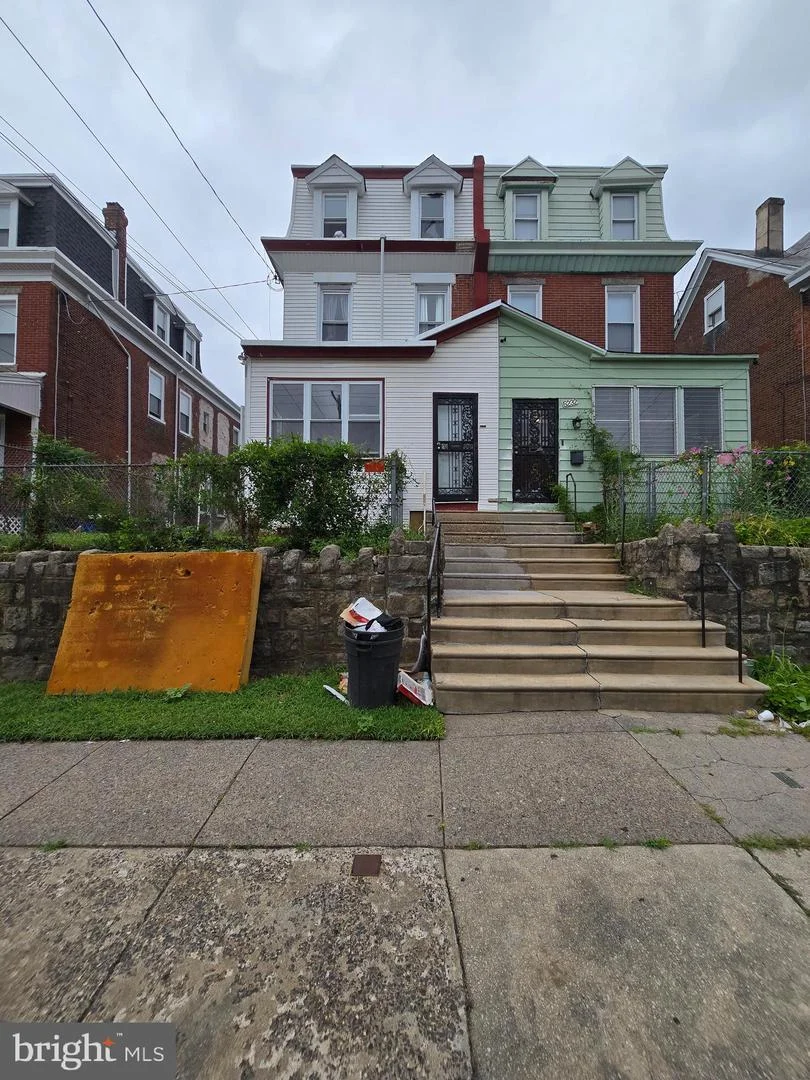 5230 N Front Street