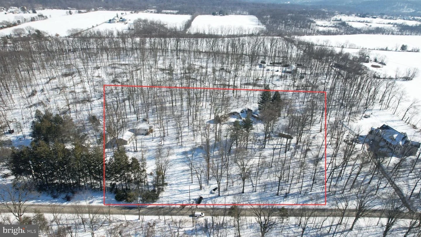 233 Congo Niantic Road, Barto, PA, 19504