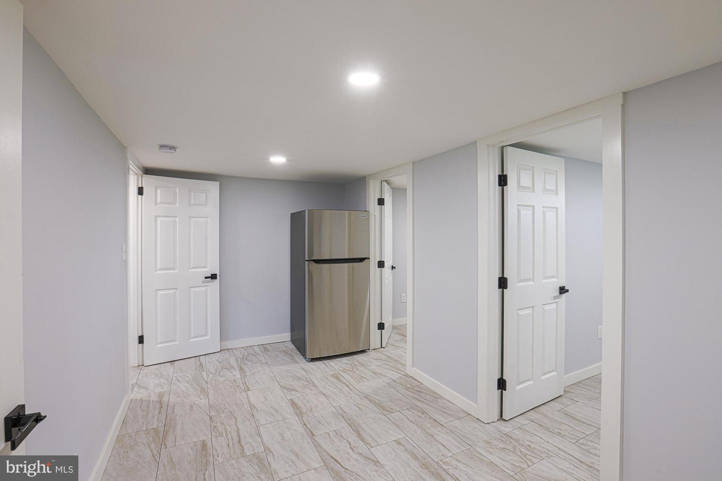 Photo 35 of 47 of 4209 Crest Heights Rd townhome
