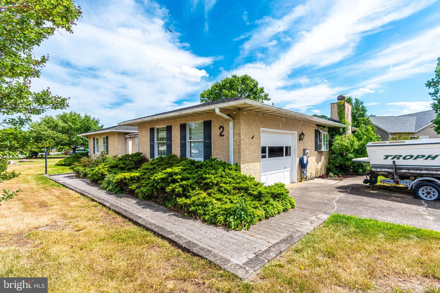 2 Heron Isle Court