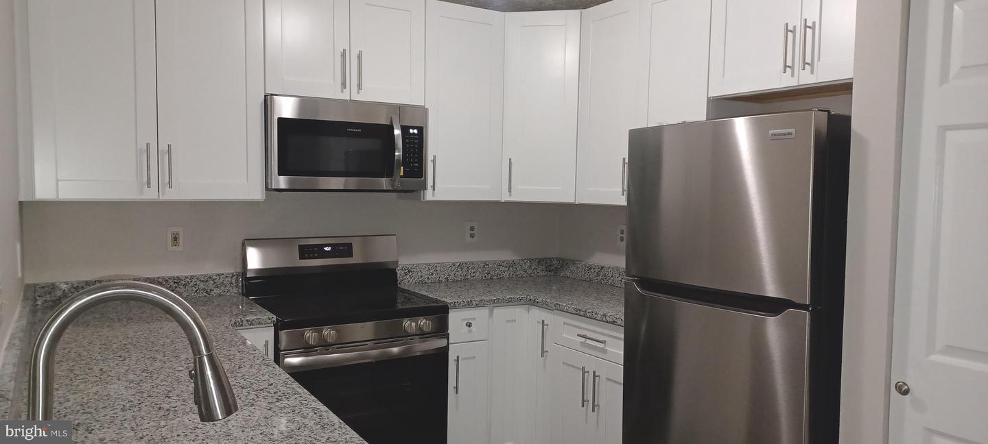 Photo 2 of 30 of 86 Whips Ln #10 condo