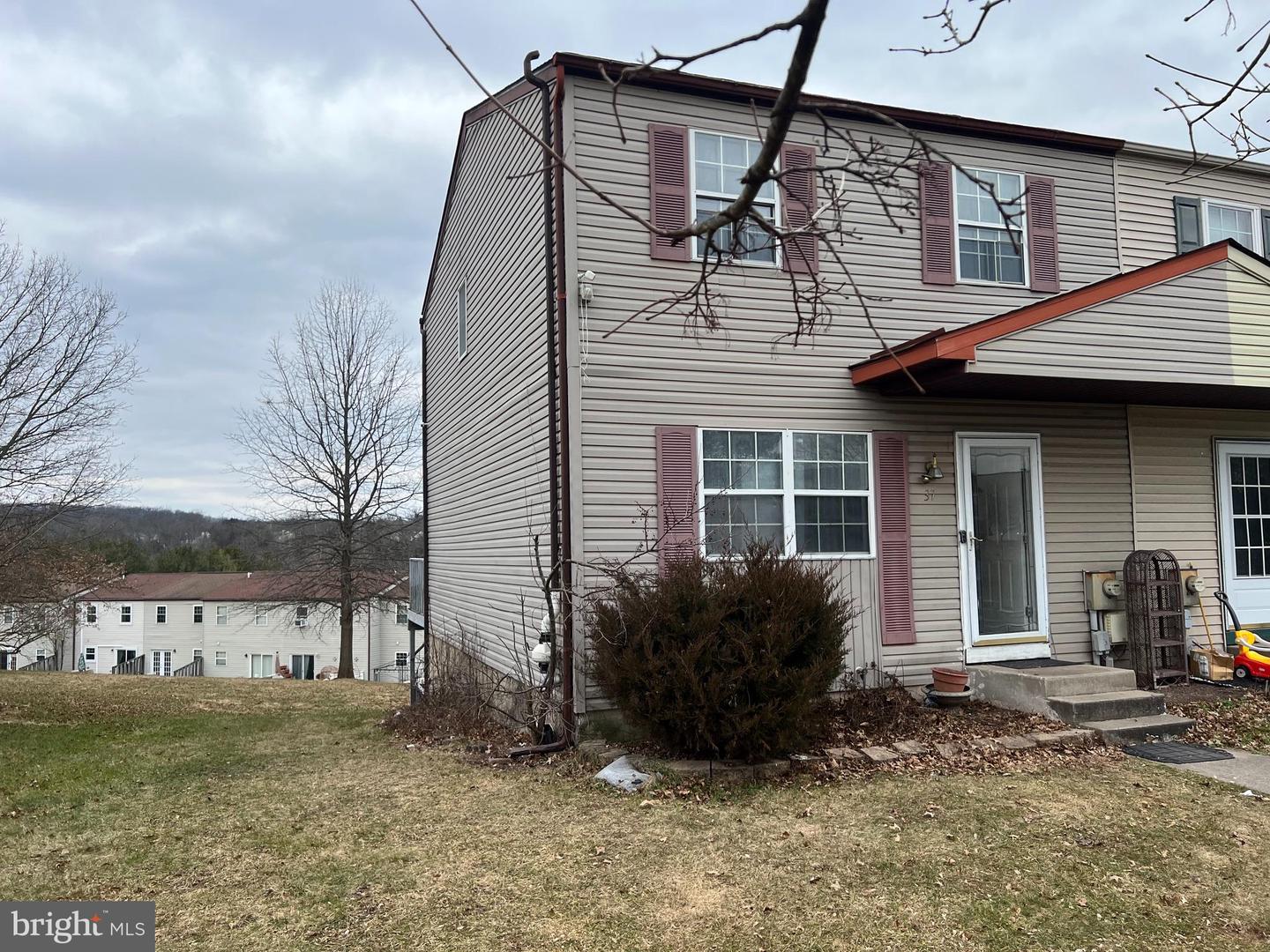 Photo 17 of 18 of 37 Pennypacker Dr multi-family property