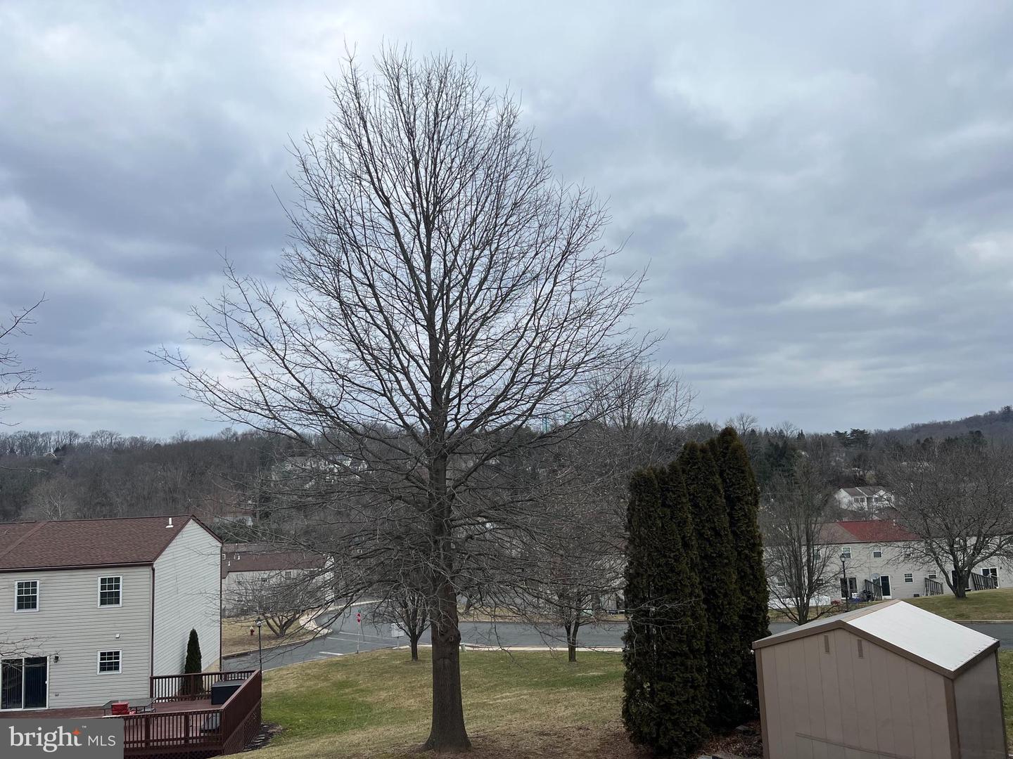 Photo 18 of 18 of 37 Pennypacker Dr multi-family property
