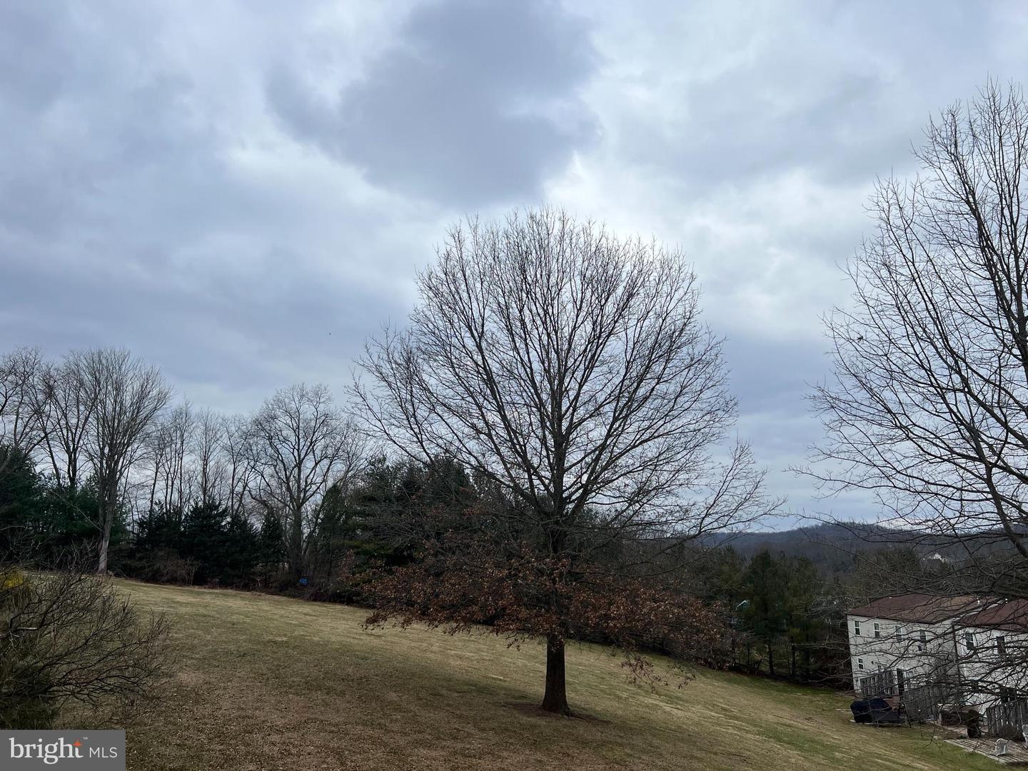 Photo 16 of 18 of 37 Pennypacker Dr multi-family property