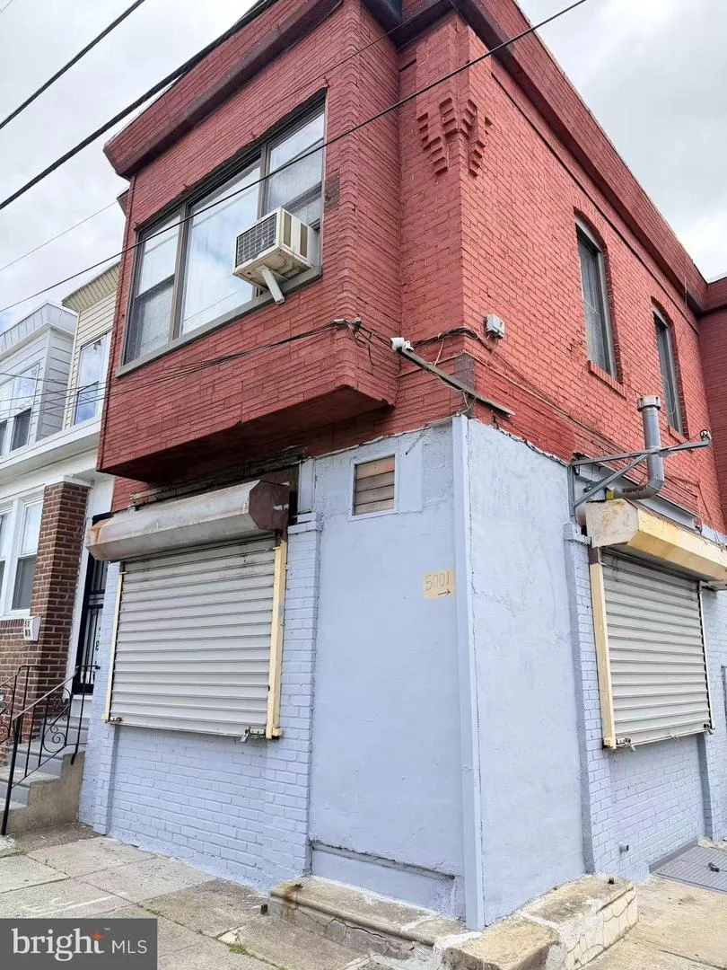 5001 Worth Street