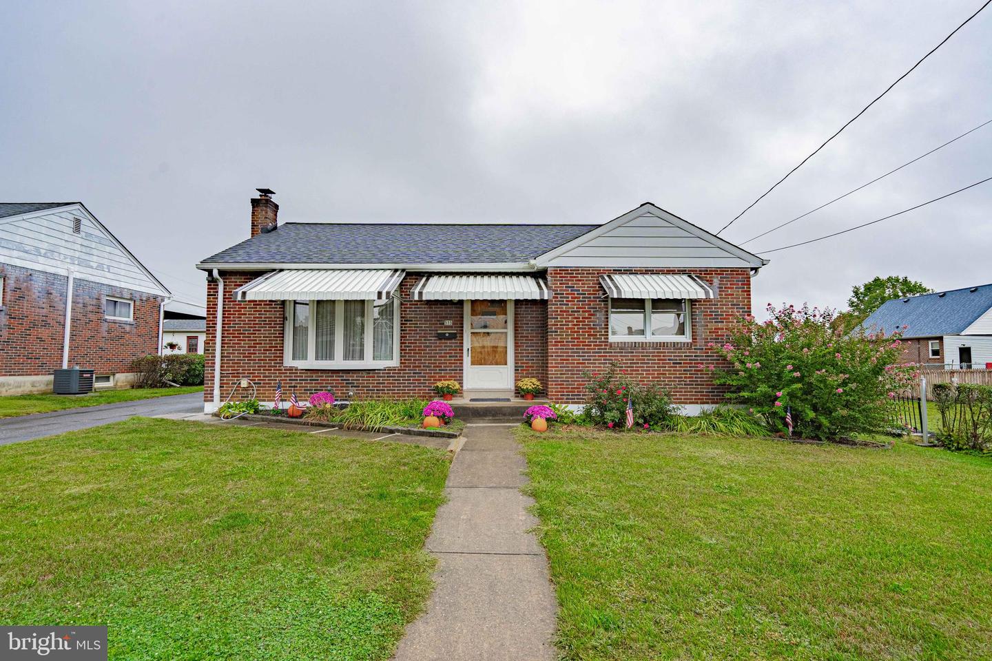 Listing image 6