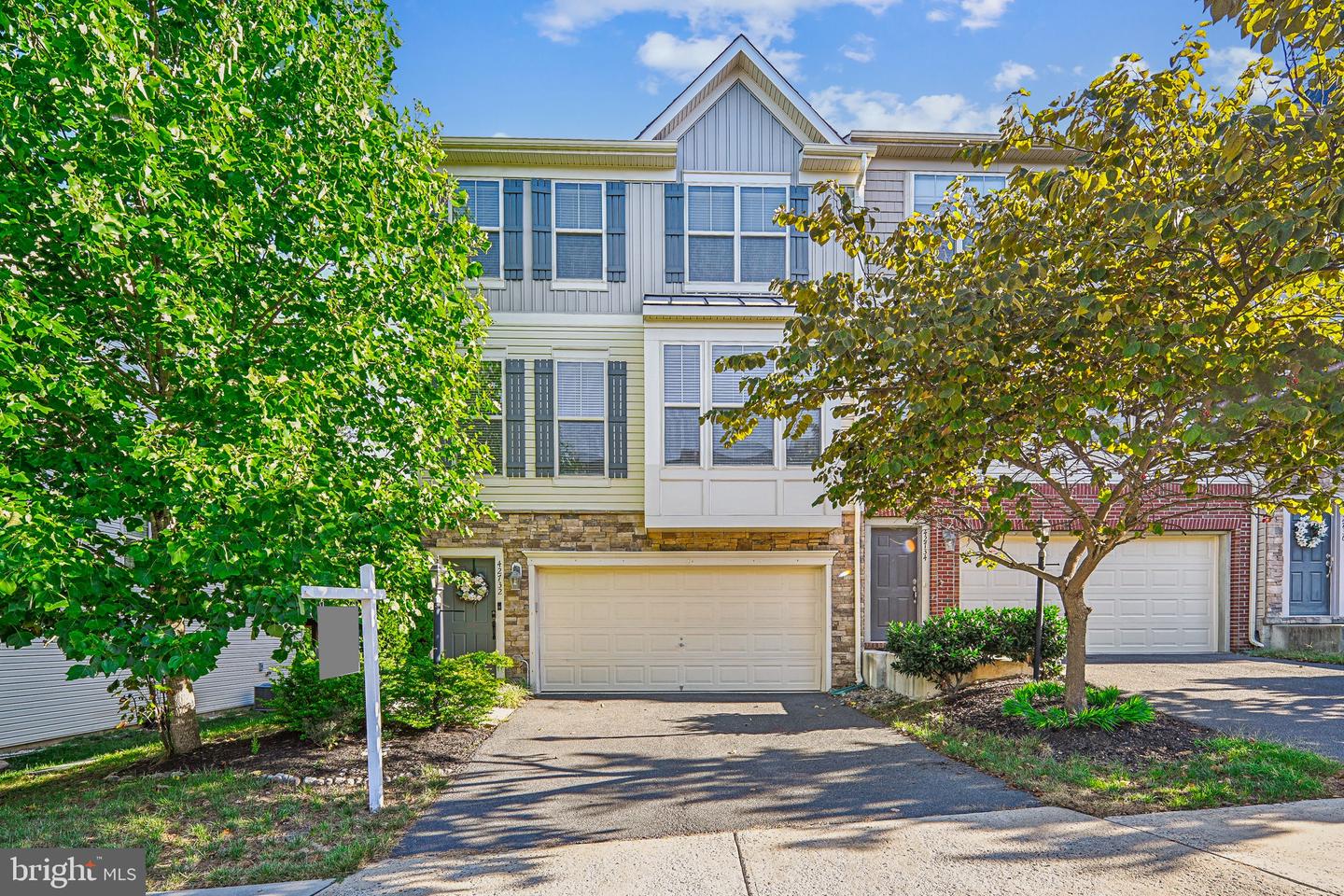 View Ashburn, VA 20148 townhome