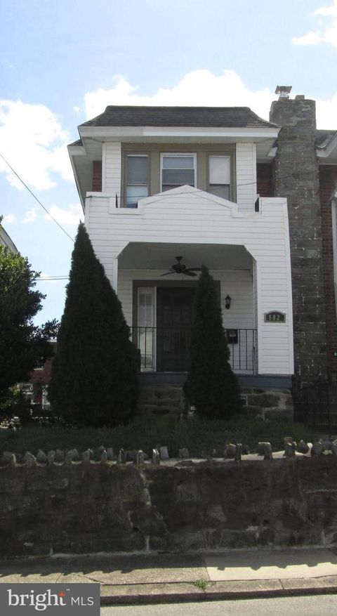 Duplex in Lansdowne PA 802 Connell AVENUE.jpg