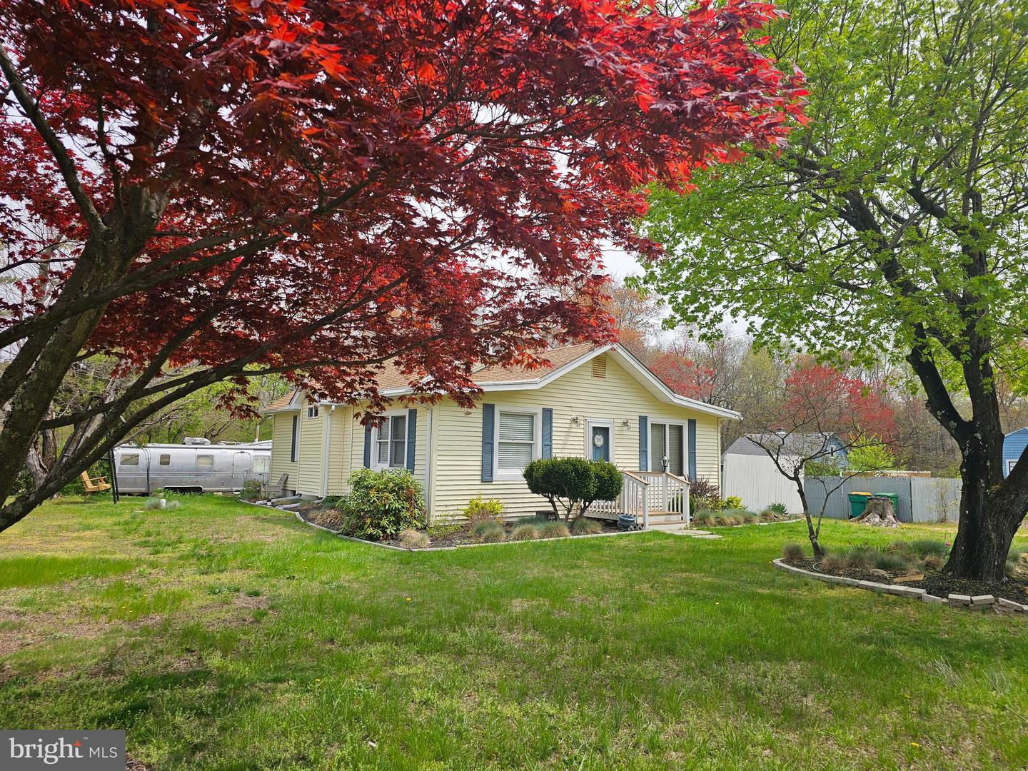 Listing image 4