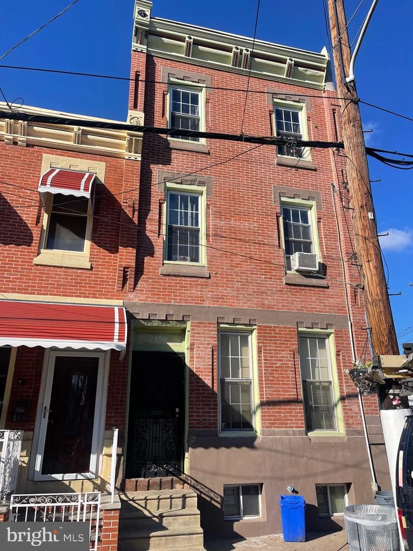 2458 N 16th Street