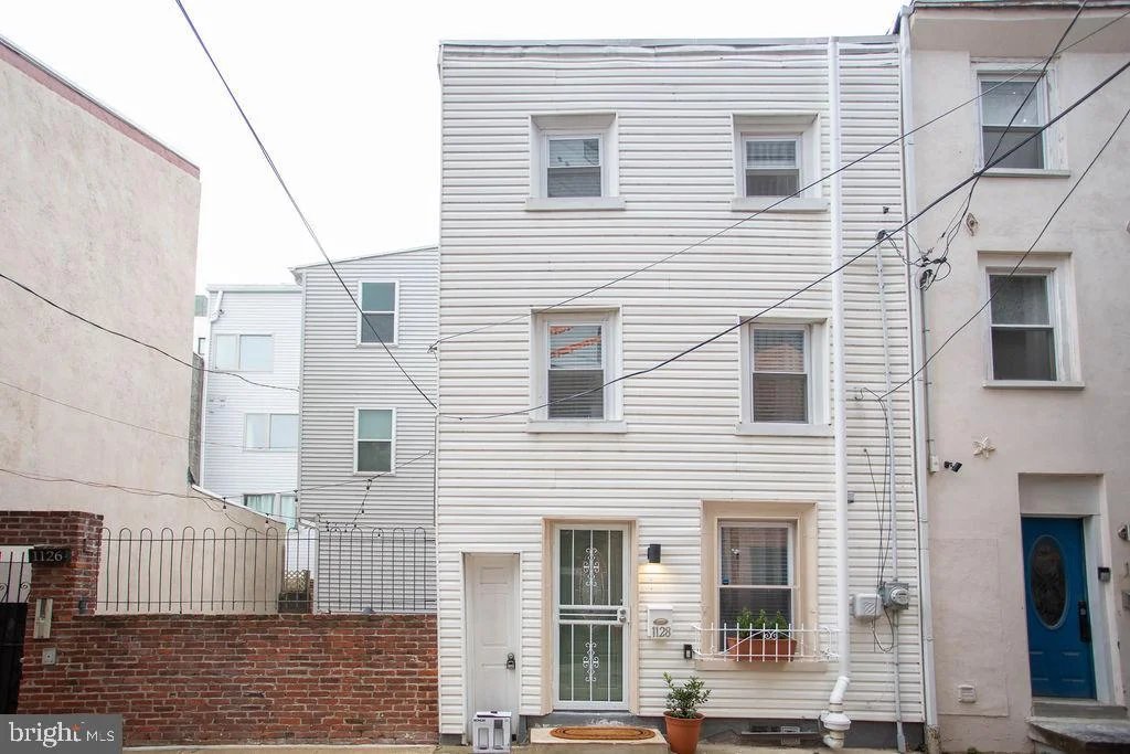1128 O'neil Street