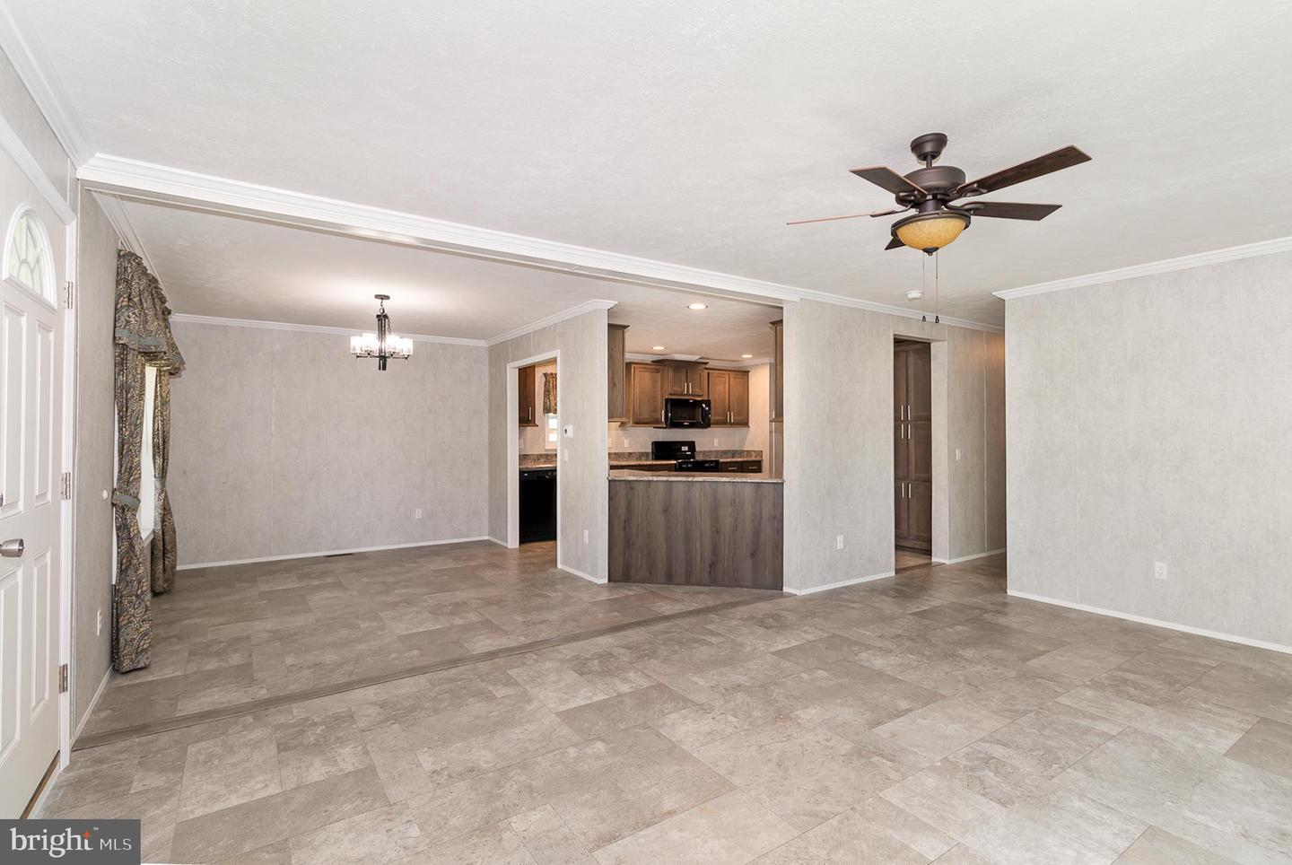 Photo 8 of 15 of 53 Meadowview Dr mobile home