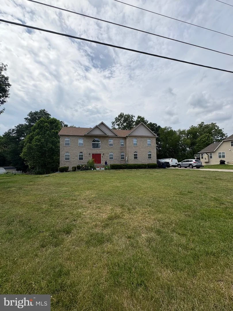 11105 Riverview Road