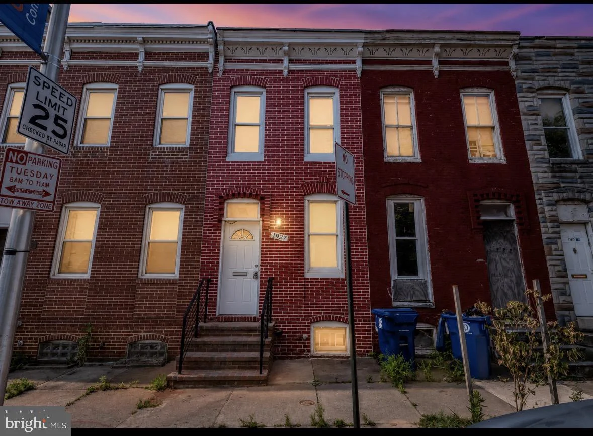 1927 Hollins Street