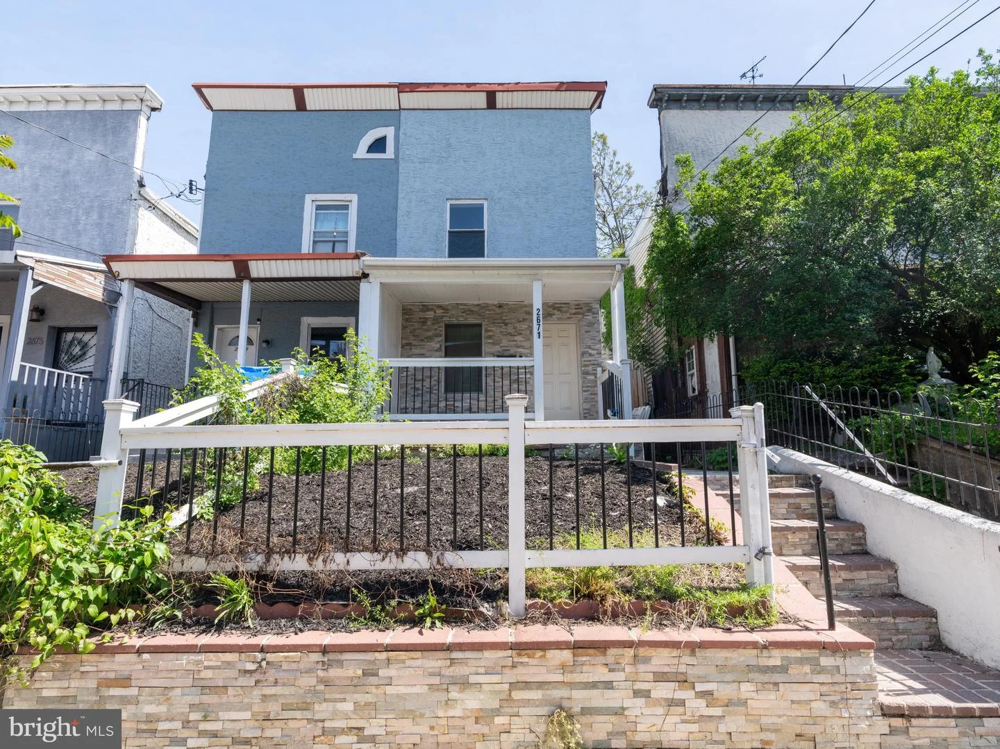 2671 Emerald Street