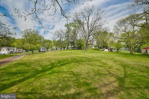 Single Family Residence in Langhorne PA 2612 Brownsville ROAD 72.jpg