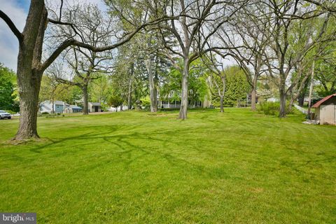 Single Family Residence in Langhorne PA 2612 Brownsville ROAD 71.jpg