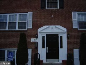 826 South Avenue Unit R8, Secane, PA, 19018