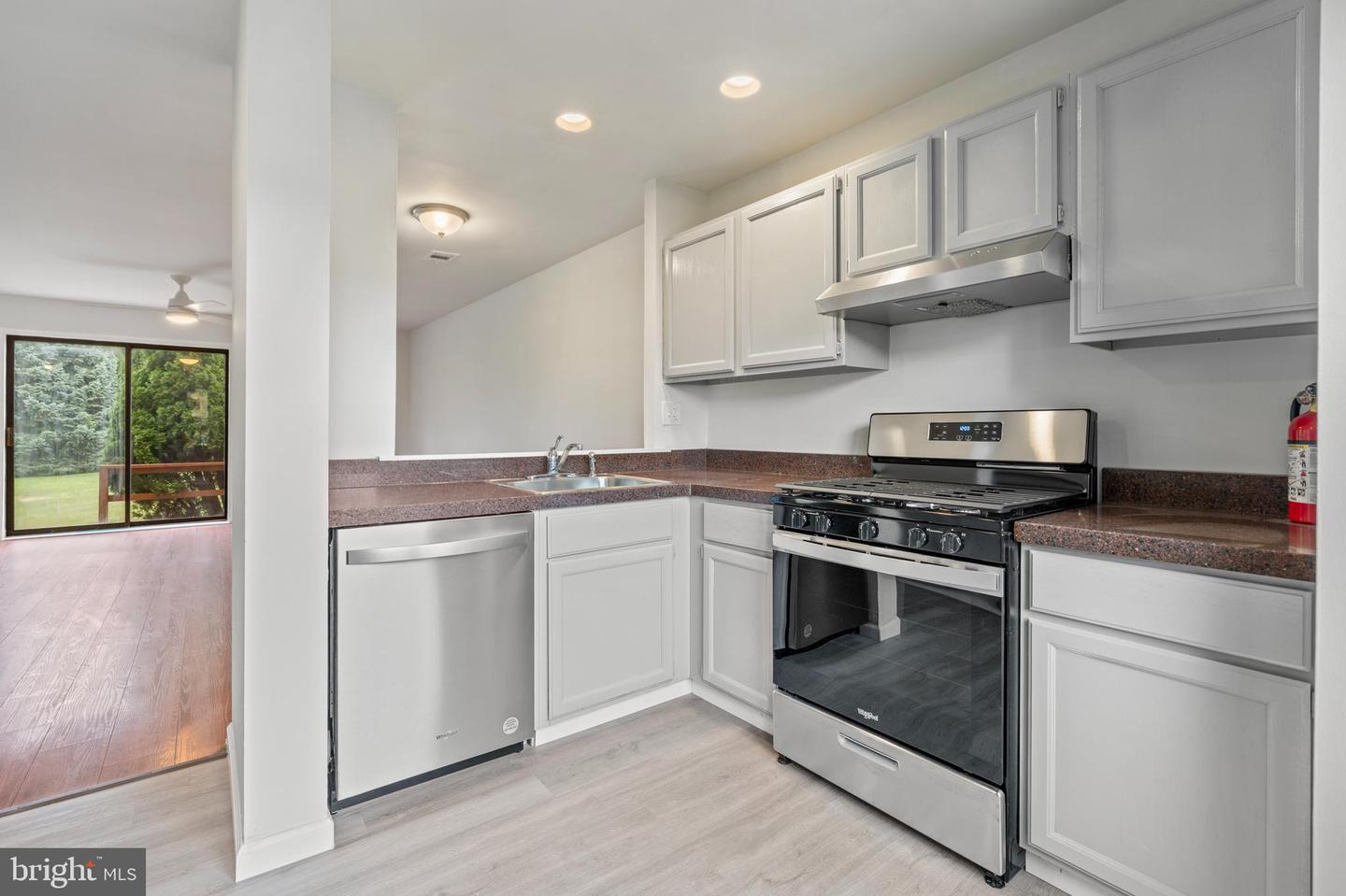 Photo 7 of 24 of 116 William Penn #116 townhome