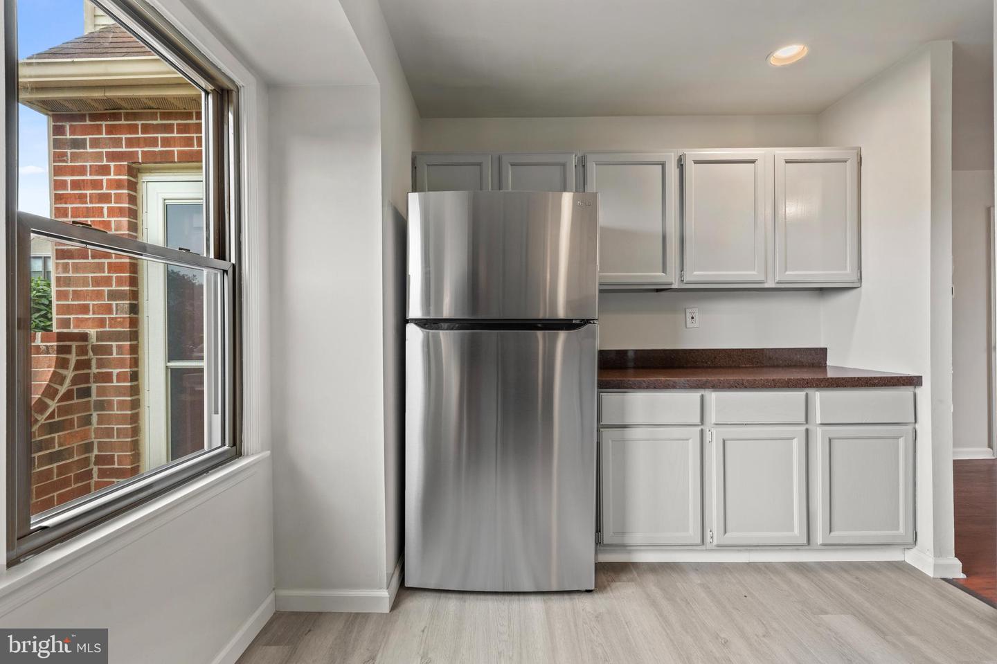 Photo 8 of 24 of 116 William Penn #116 townhome