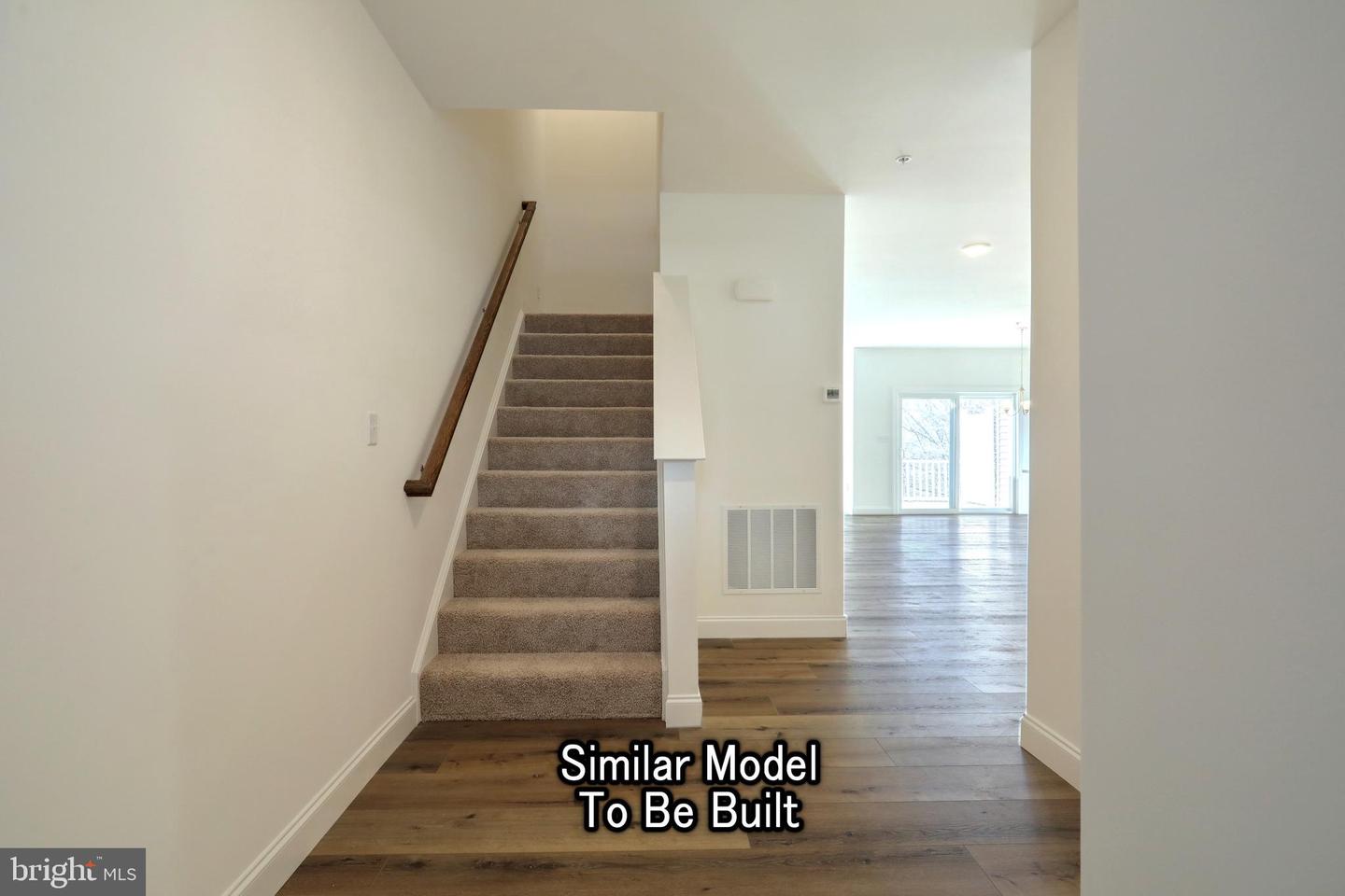 Photo 5 of 32 of 136 Emma Cir townhome