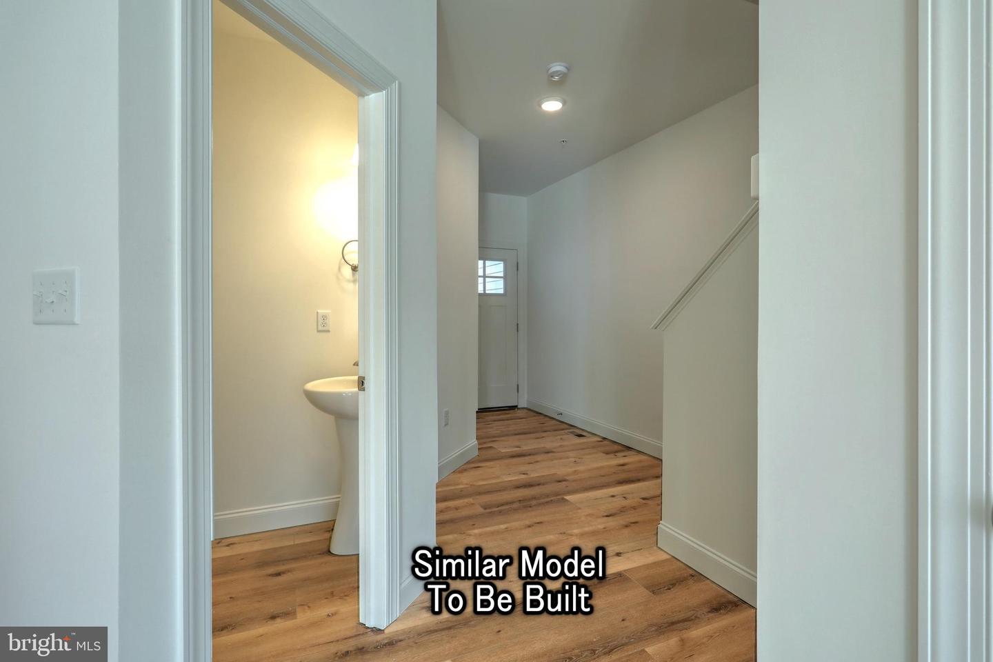 Photo 6 of 32 of 136 Emma Cir townhome