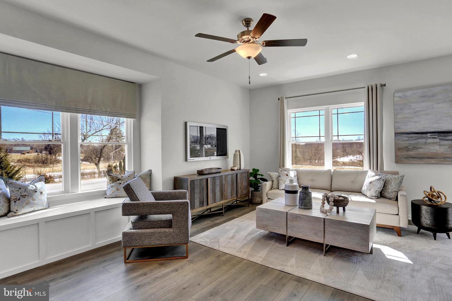 Photo 5 of 11 of 139 Sussex Place townhome