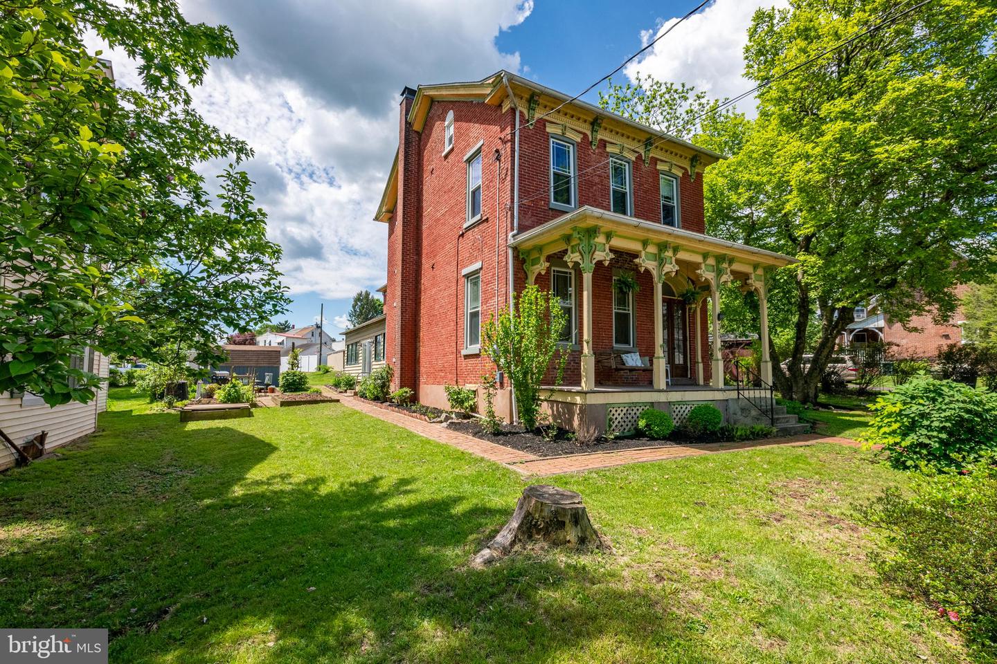 Listing image 1