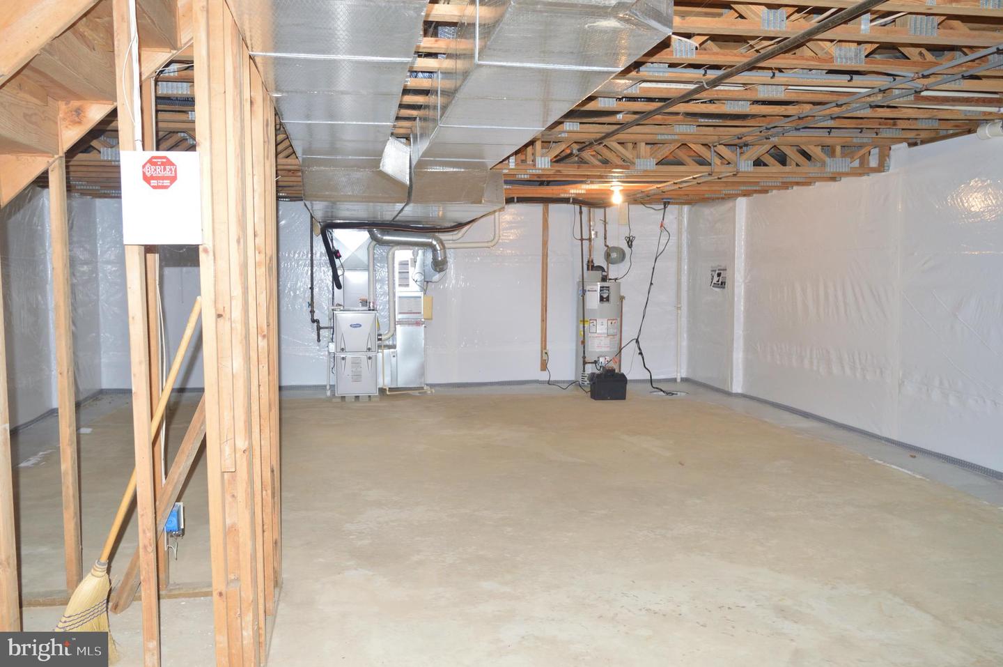 Photo 28 of 30 of 112 Talleyrand Dr townhome