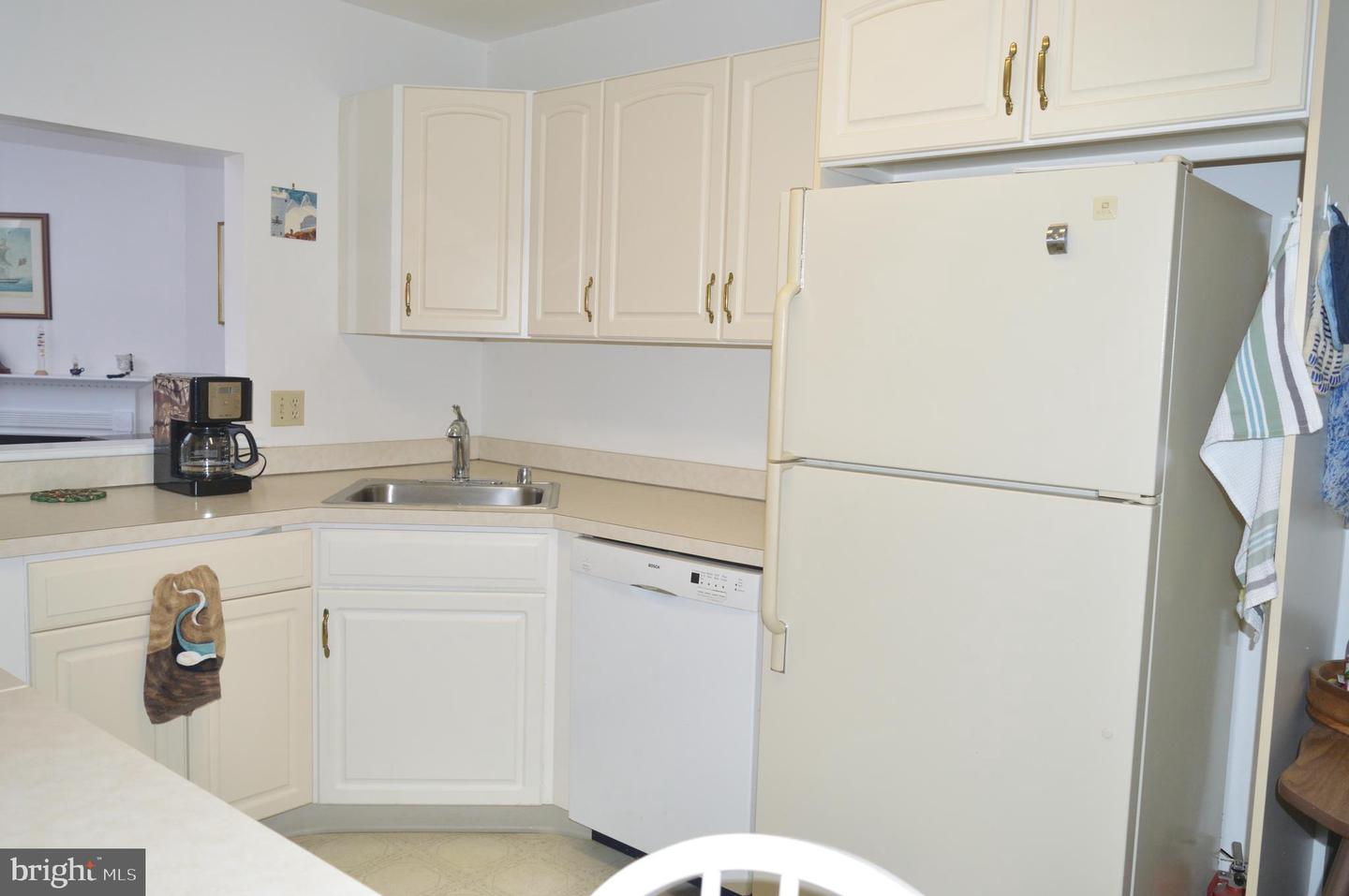 Photo 6 of 30 of 112 Talleyrand Dr townhome
