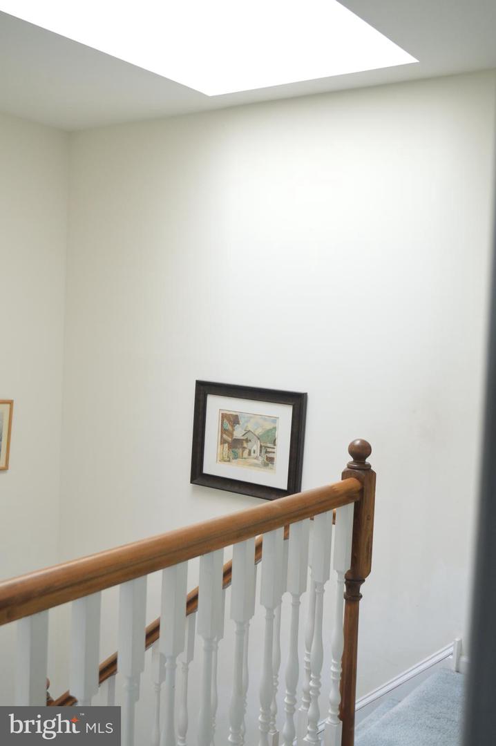 Photo 16 of 30 of 112 Talleyrand Dr townhome