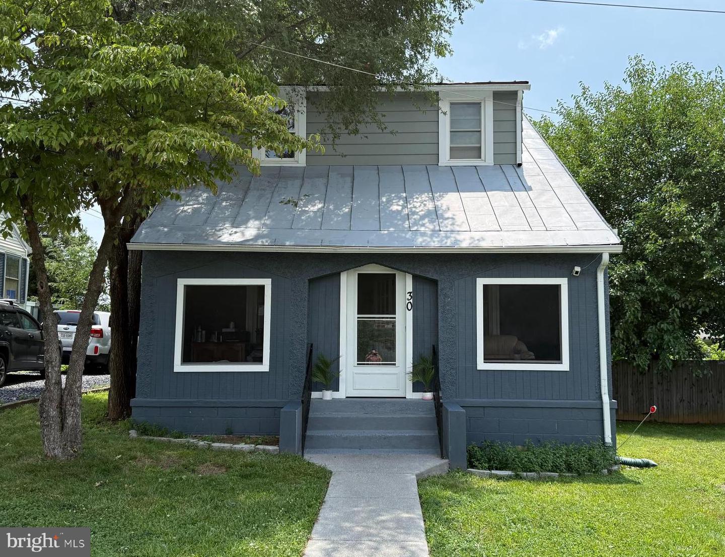 30 W 12th Street, Front Royal, VA, 22630