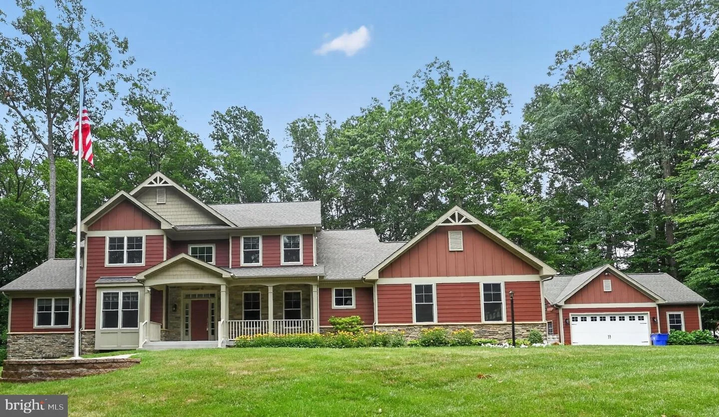 8711 Chestnut Grove Road