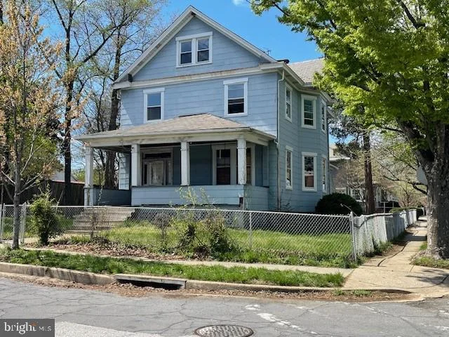 3900 5th Street