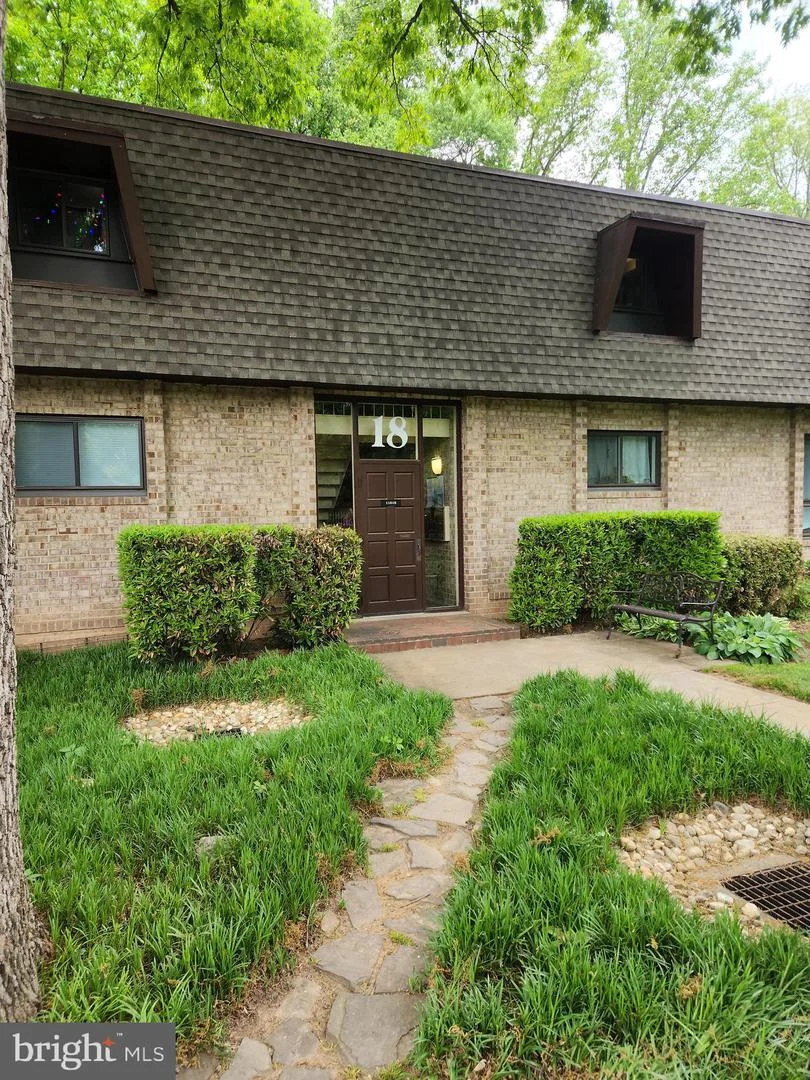 11618 Vantage Hill Road Unit 12B