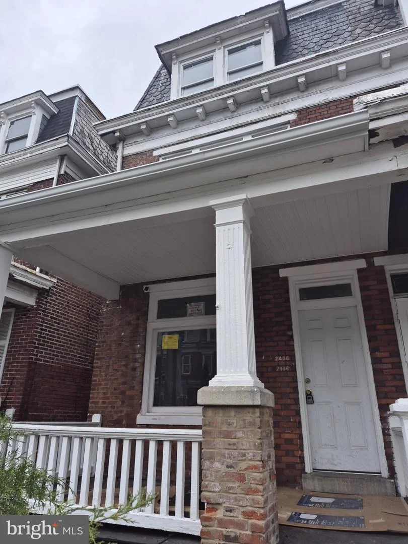 2436 Reel Street