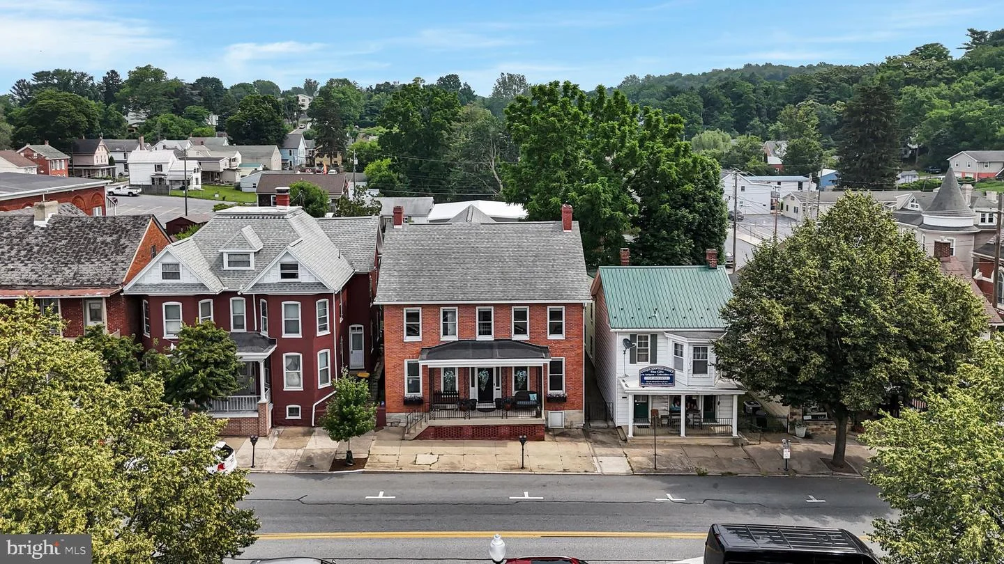 125 E Main Street