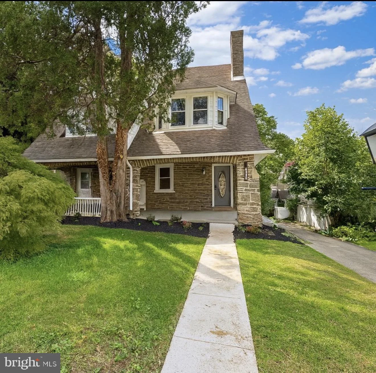 6536 Cherokee Street