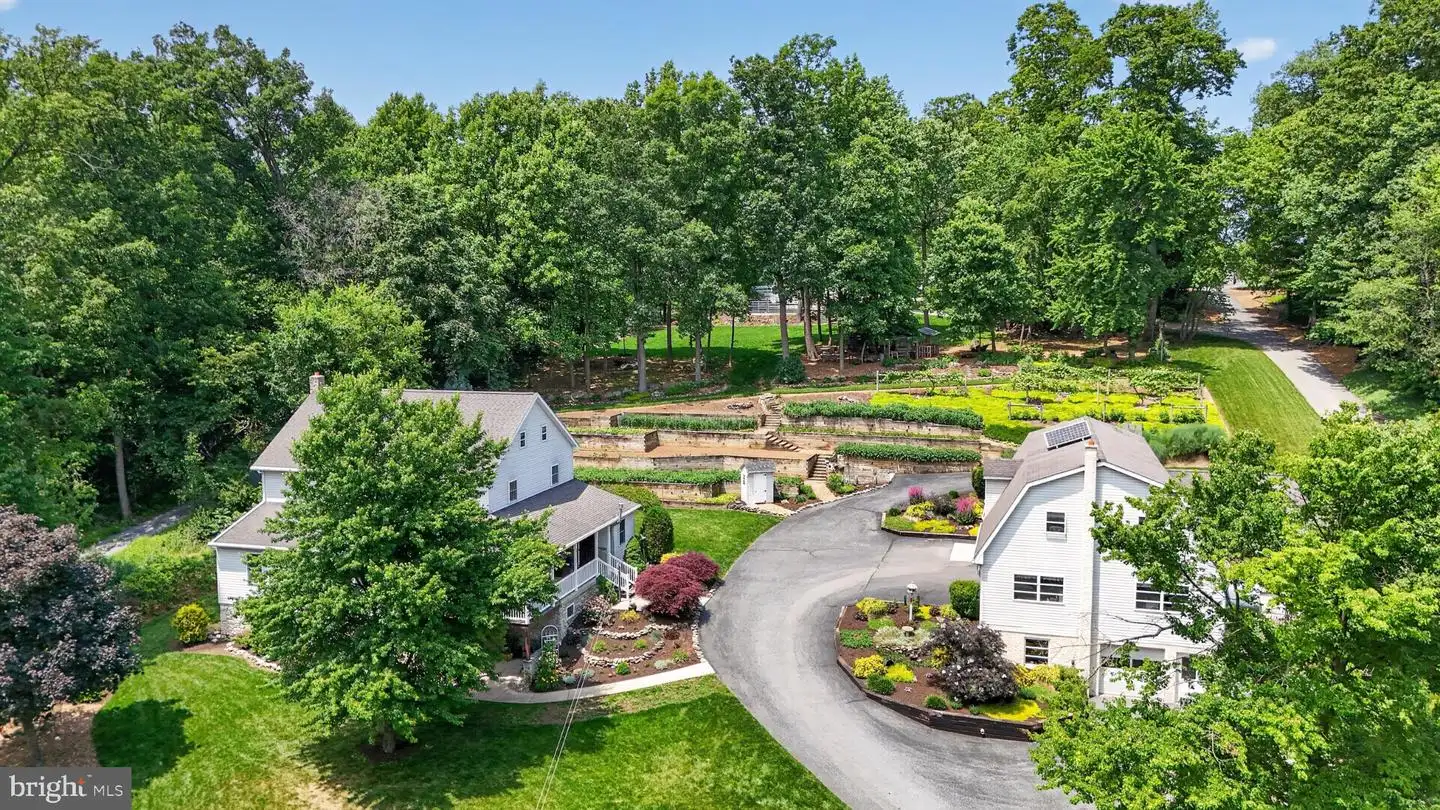 257 Hill Road, New Holland, PA, 17557