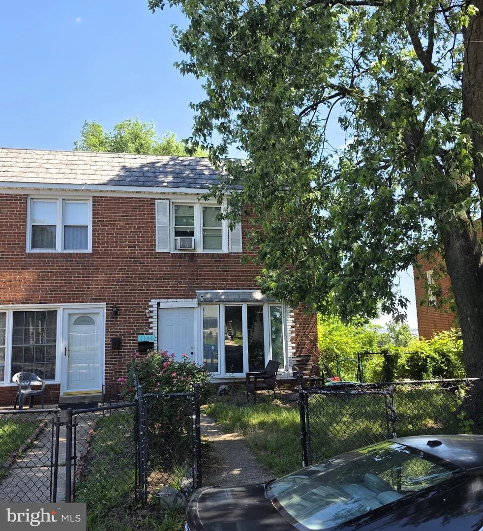 1146 Monroe Circle