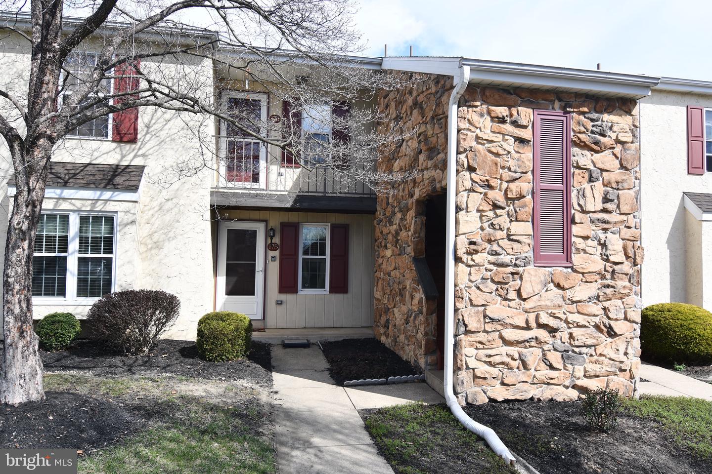 175 Oak Knoll Cir