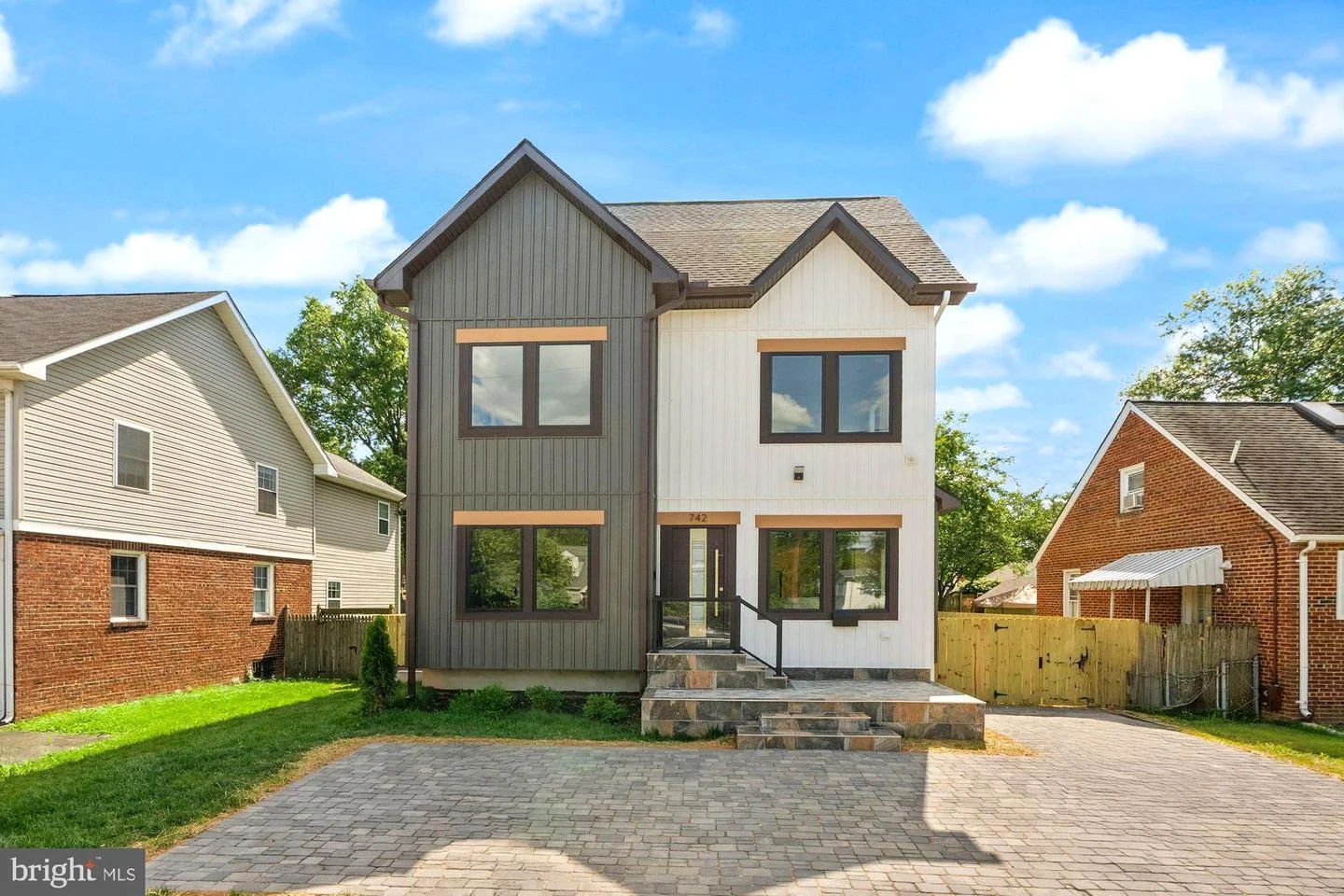 742 N George Mason Drive