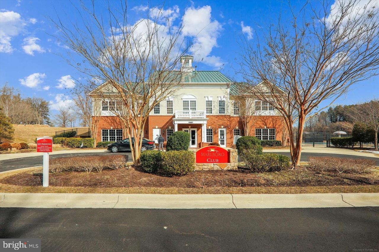 Photo 58 of 61 of 4232 Chariot Way townhome