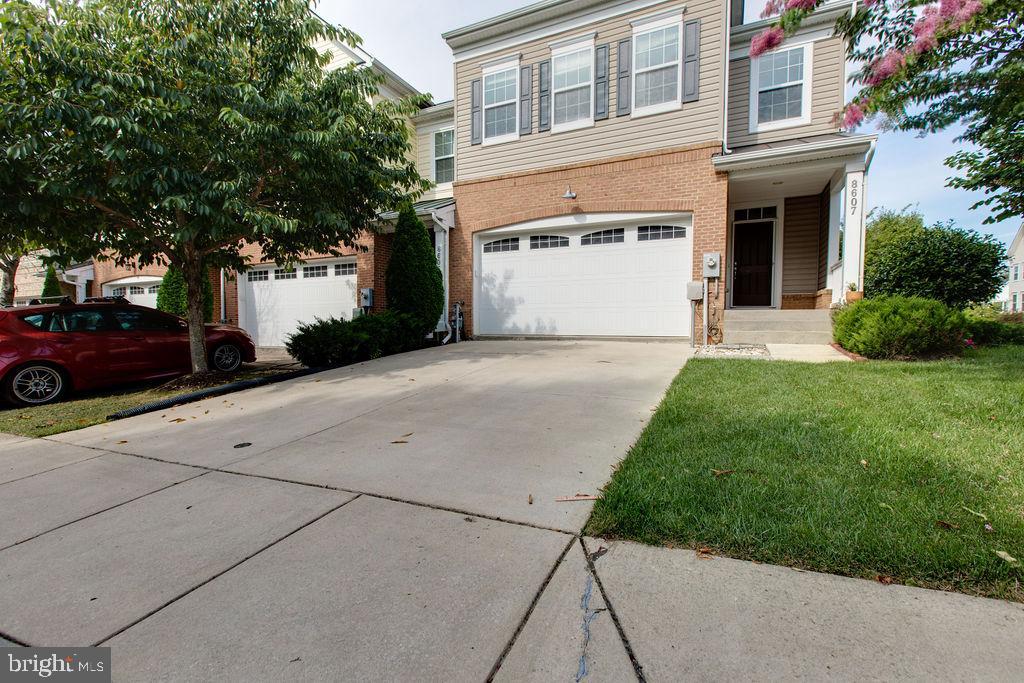 Photo 2 of 44 of 8607 Summer Waves Way townhome