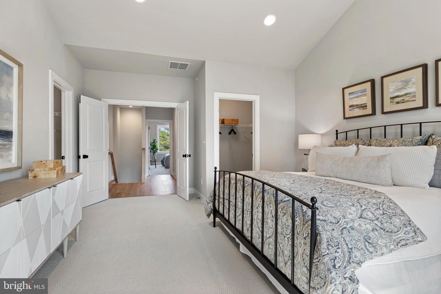 Photo 7 of 15 of 208 Foxhedge Rd #Lot 98 townhome
