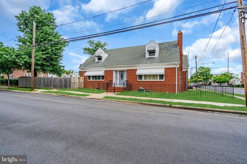 Single Family Residence in Trenton NJ 732 Grand STREET 2.jpg