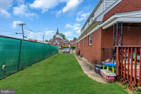 Single Family Residence in Trenton NJ 732 Grand STREET 6.jpg