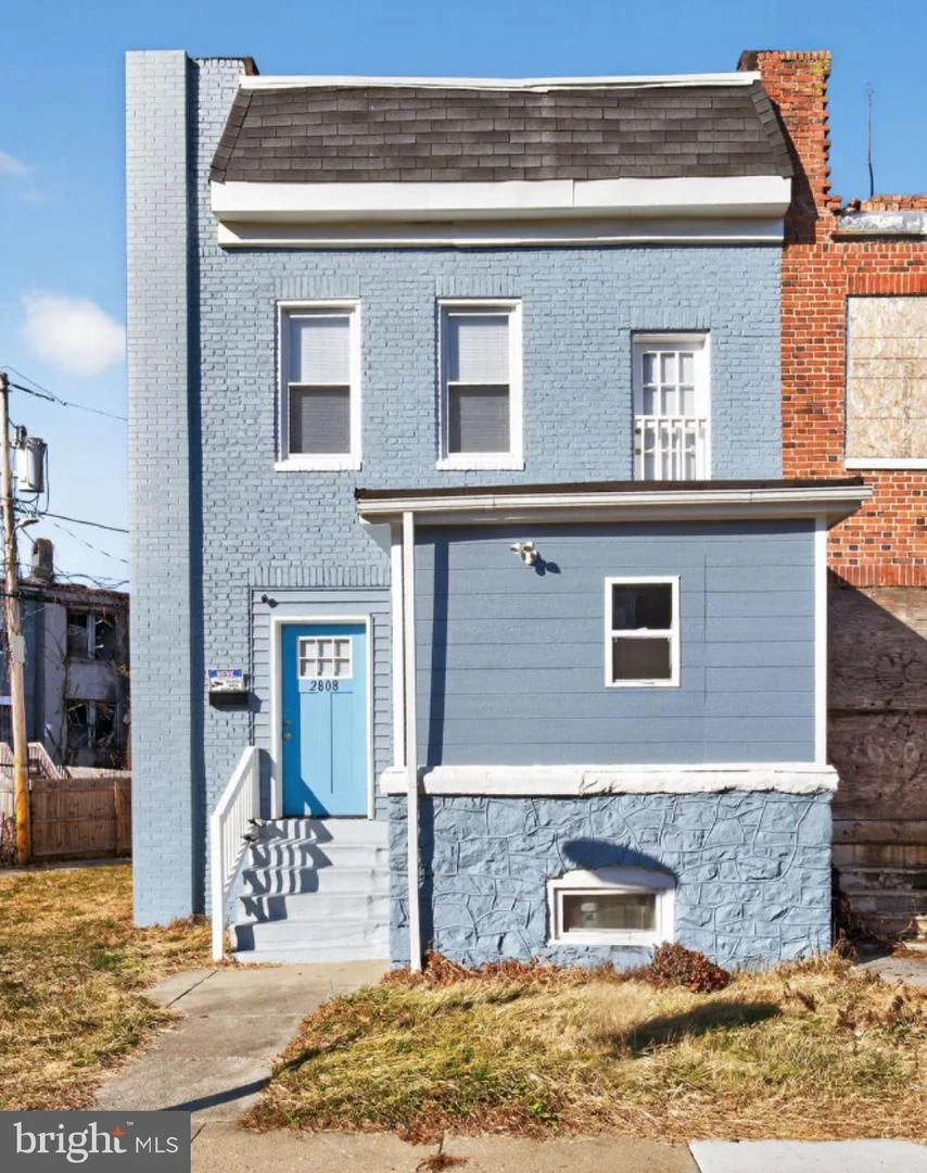 2808 Waldorf Avenue
